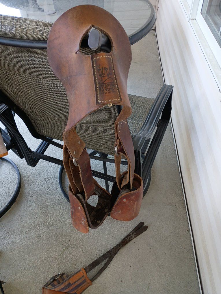 Lil' Dude Leather Youth Stirrups by Weaver Leather Tack with Accessories