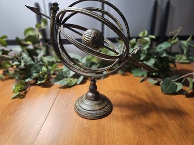 Vintage Style Armillary Sphere Globe Metal Home Decor Ornament