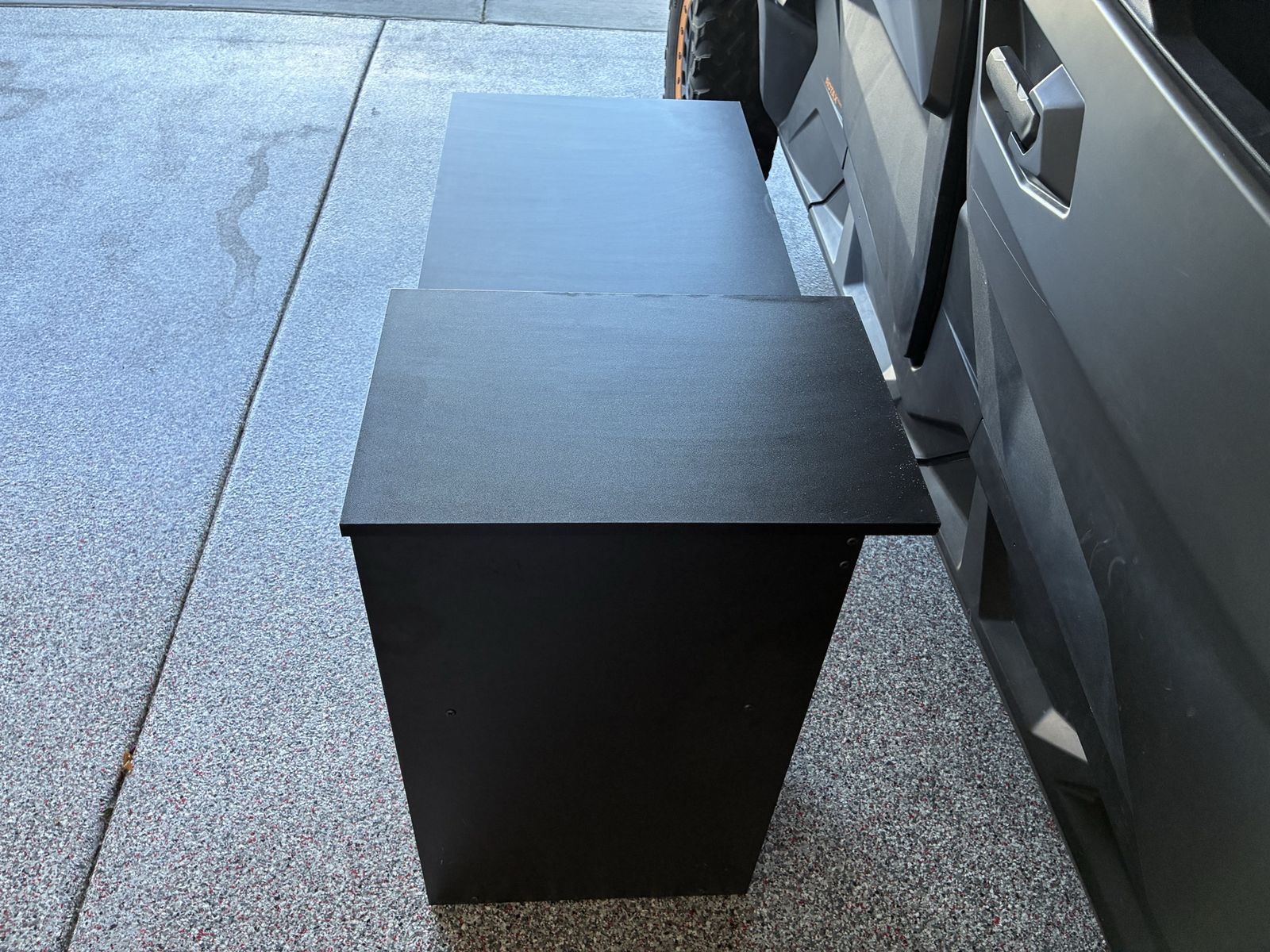 Main image 6