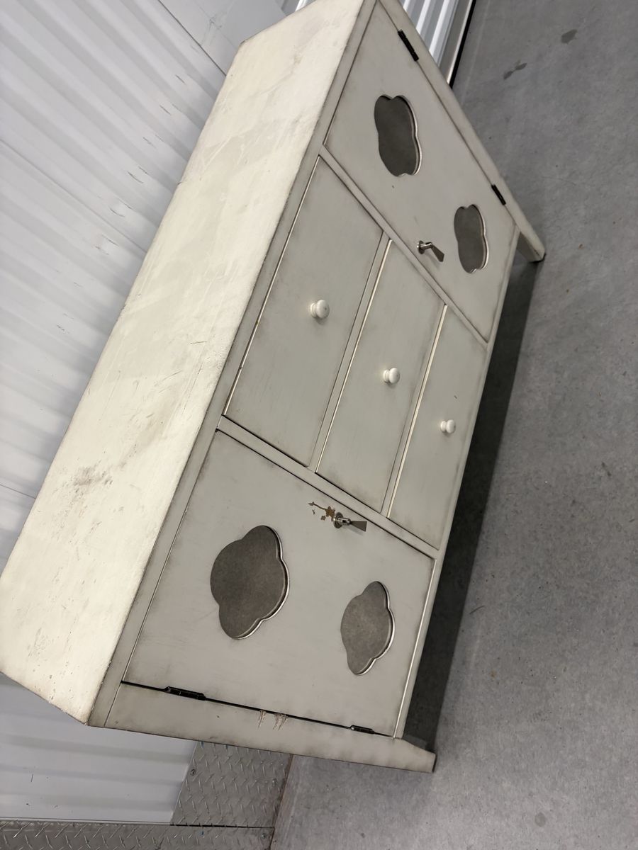 Main image 2