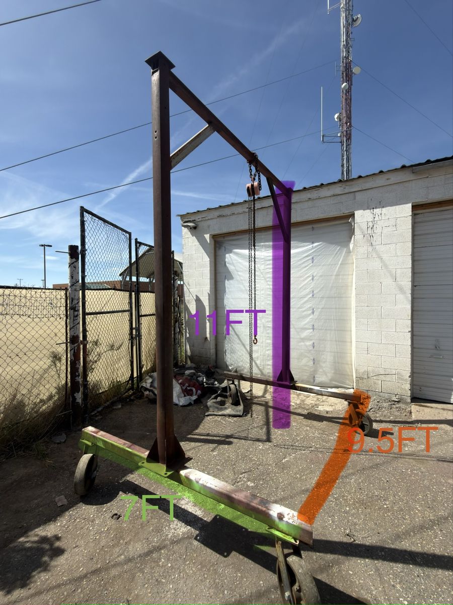 Heavy Duty Mobile Gantry Crane w/ Chain Hoist