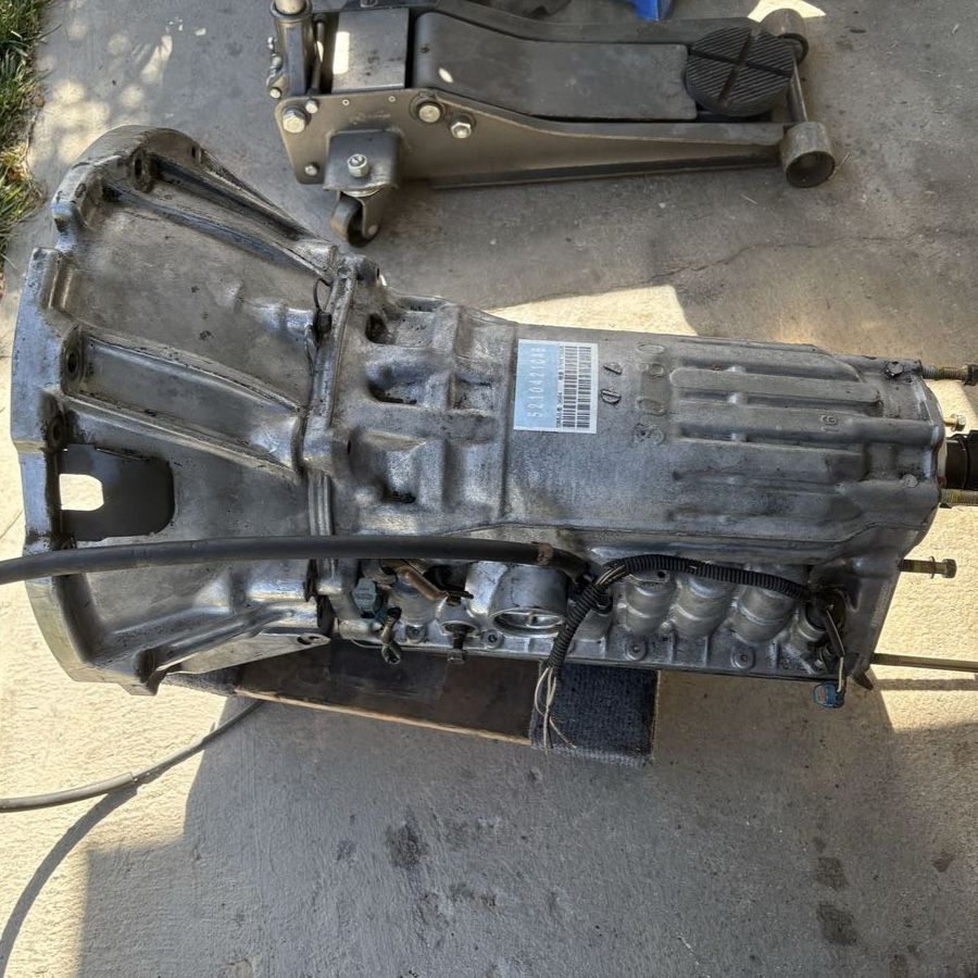 98 Jeep Cherokee AW4 transmission  (4wd)