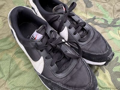 Nike Waffle Debut Black White DH9523-002 Women's Size 7.5