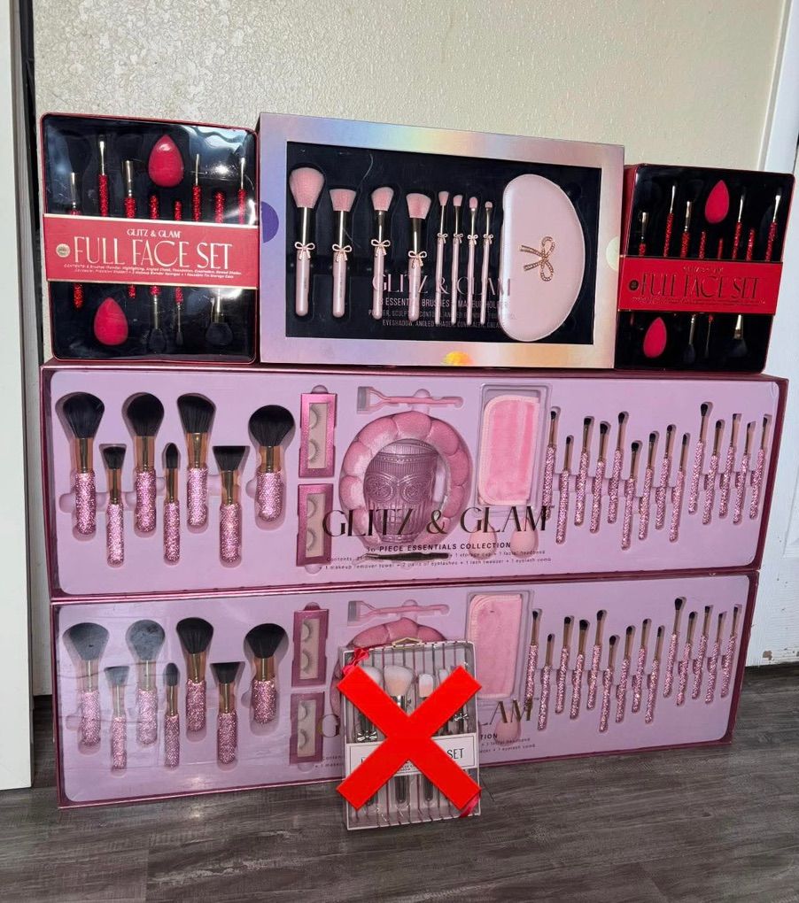 Glitz & Glam Rhinestone Makeup Brush Sets