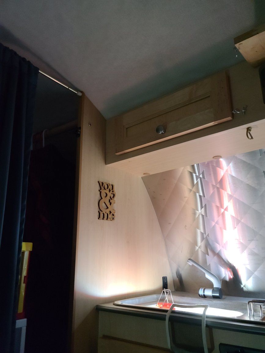 Main image 7