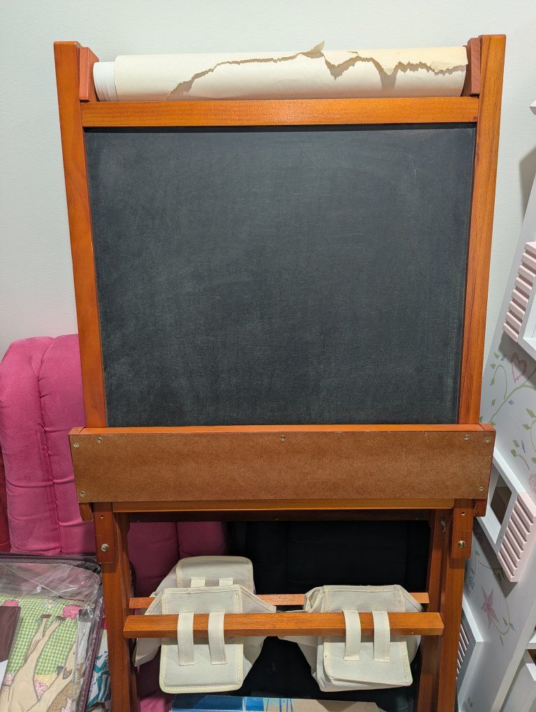 Wooden Kids Art Easel - Double-Sided Chalkboard & Whiteboard with Paper Roll Holder
