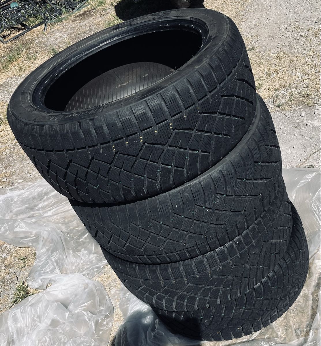 245/45R18 96T- Set of 4 Arctic Claw Winter WXI Tires- Great Tread