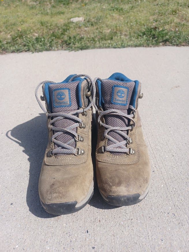 Womens Timberline Hiking Boots Size 6
