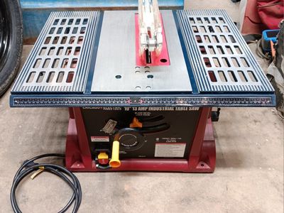 Chicago Electric 10 Inch Table Saw Model 63117