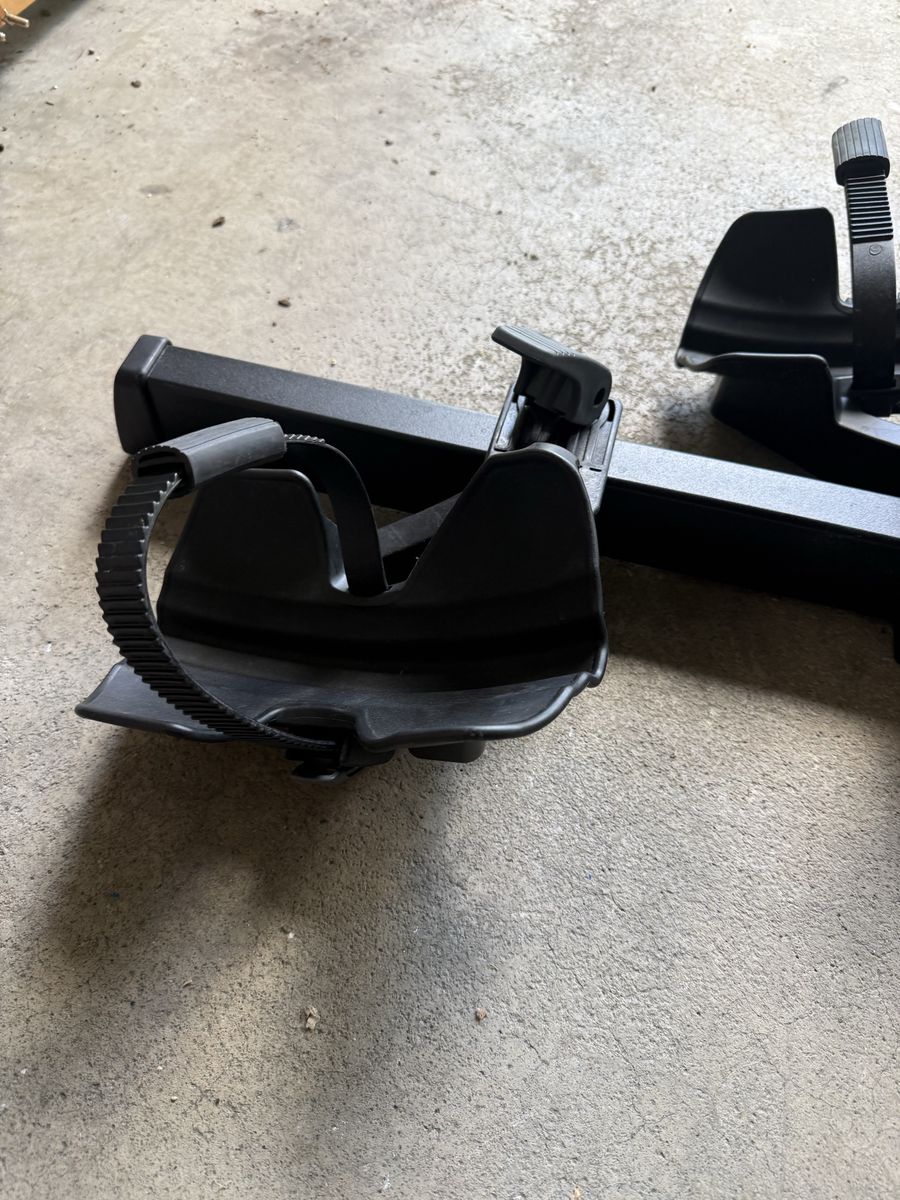 Main image 6