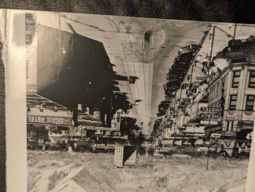 Main image 11