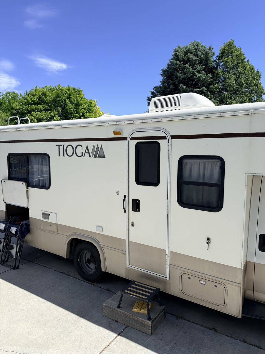 2006 Fleetwood Tioga 24ft