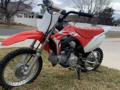 2019 CRF110f basically new!