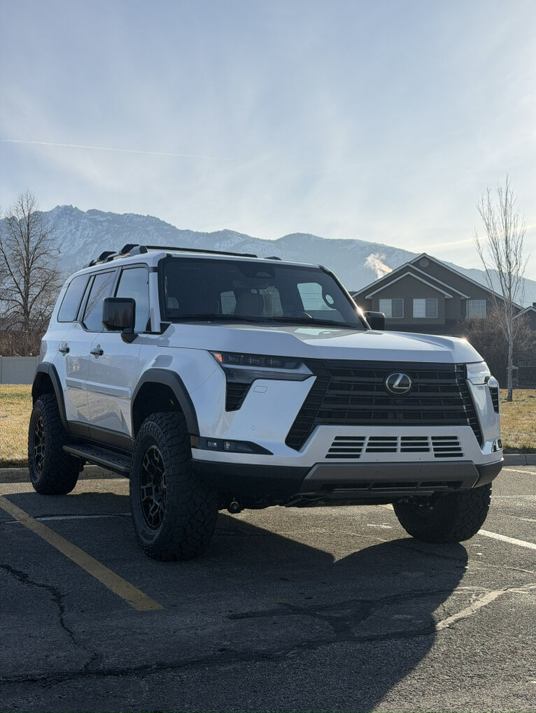2025 Lexus GX 550 Overtrail+