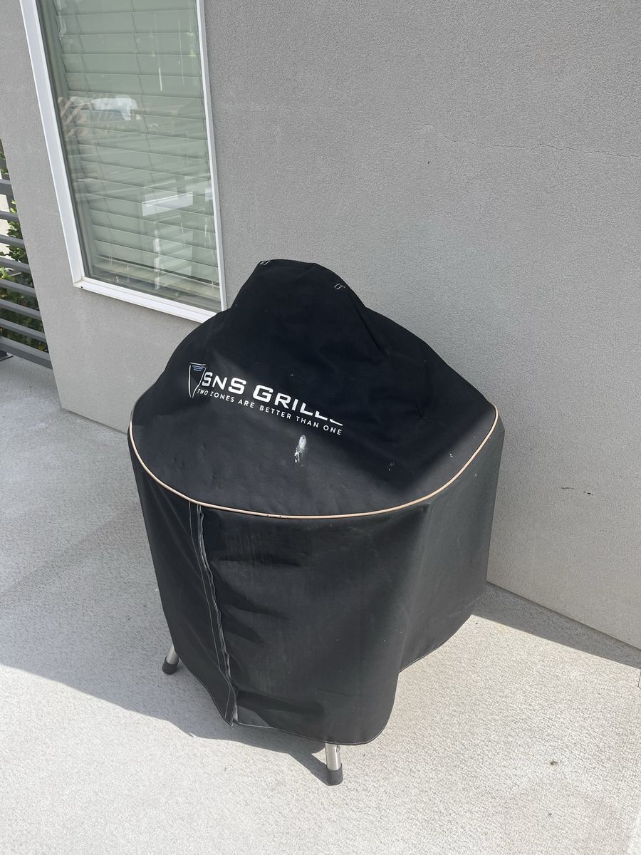 SNS Grills Kettle Grill with Built-in Thermometer, Side Table, and Cover, including add on flat top grill surface griddle