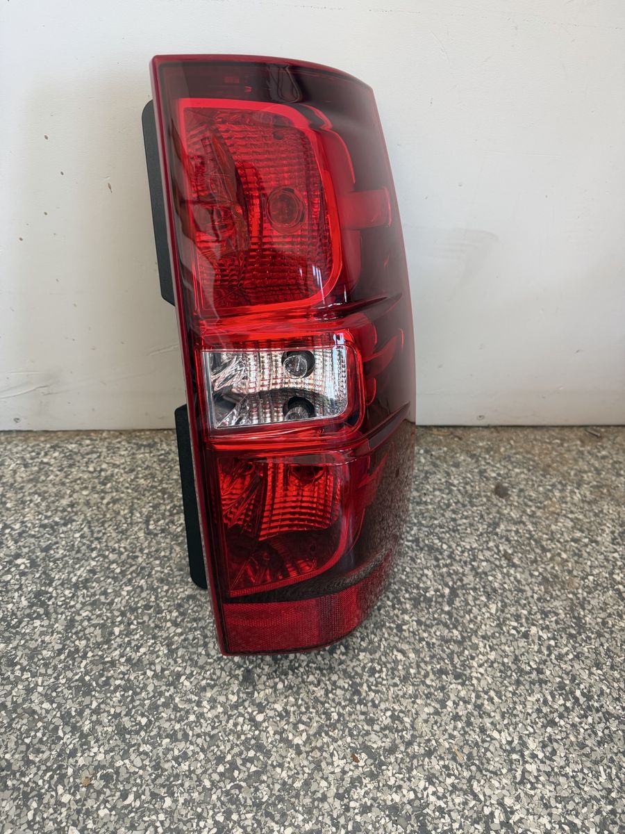 Replacement Passenger Right Side Tail Light Assembly with Wiring Harness 2007–2014 Chevrolet Suburban/Tahoe.