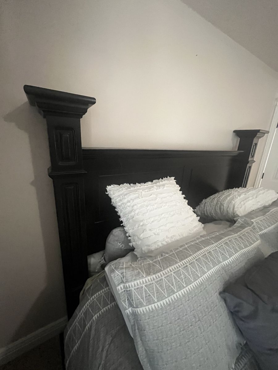 Main image 5
