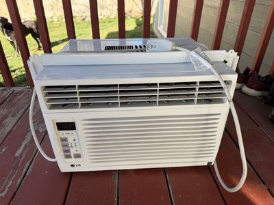 LG Window AC Unit