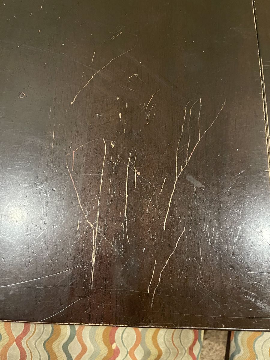 Extendable Table And Four Chairs