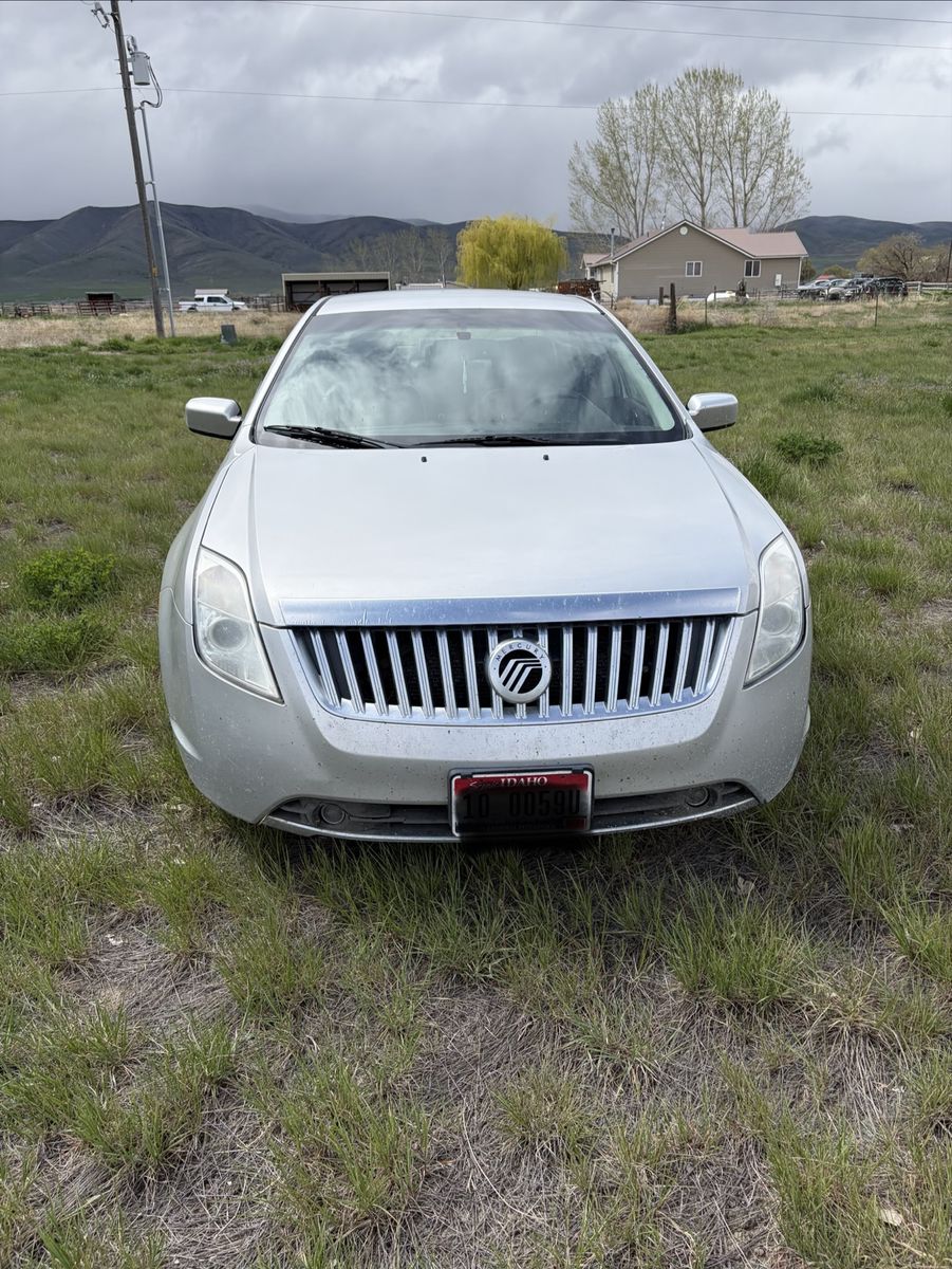 2010 Mercury Milan Premier