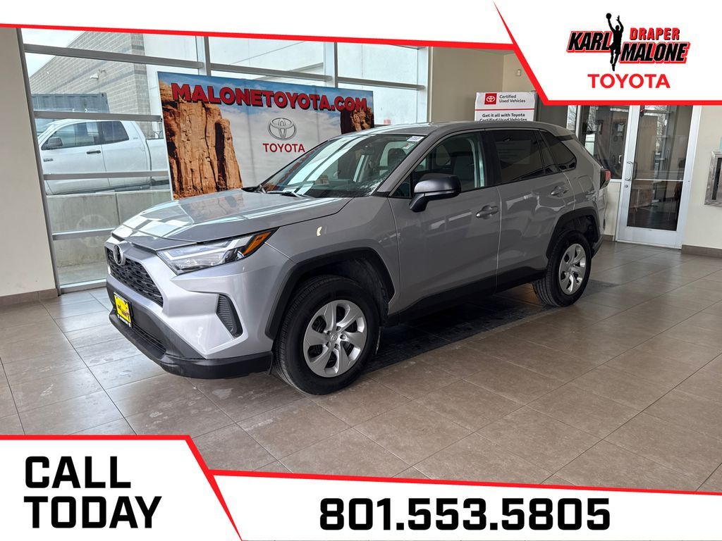 2024 Toyota RAV4 LE