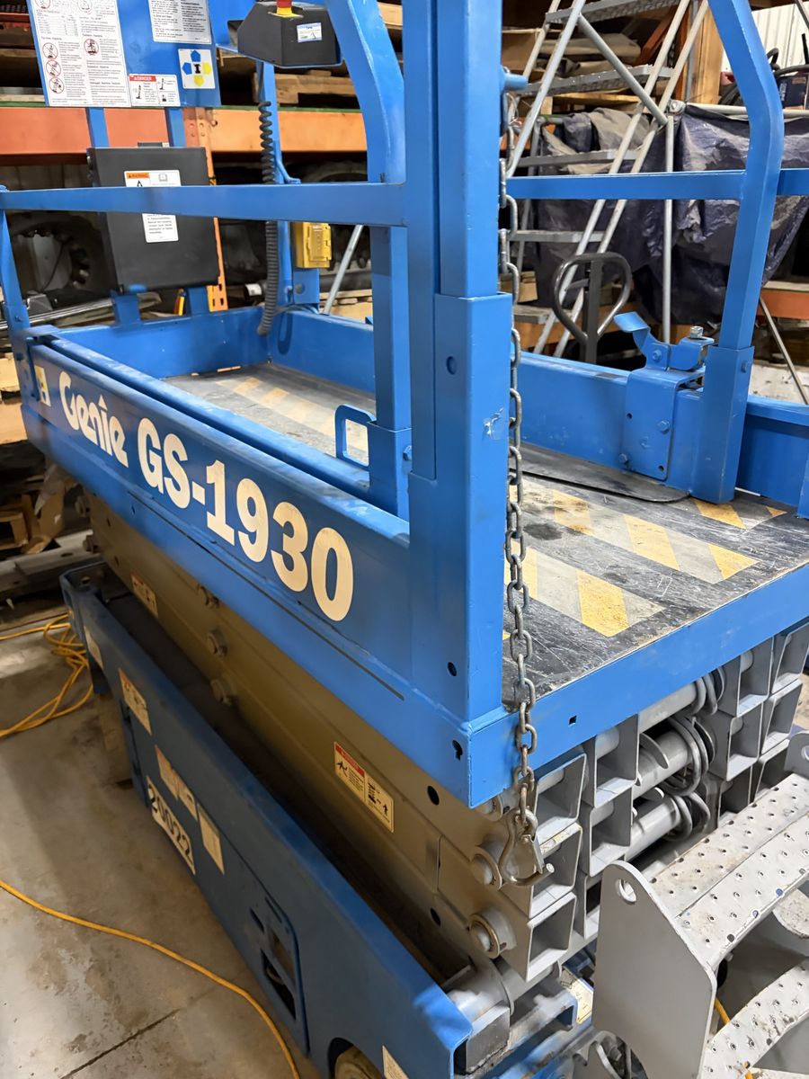 19ft scissors for rent