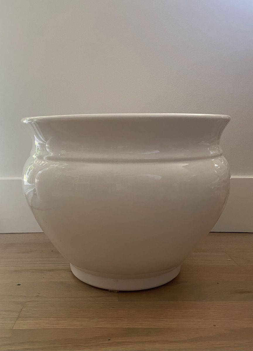Large Round White Vase/Bowl