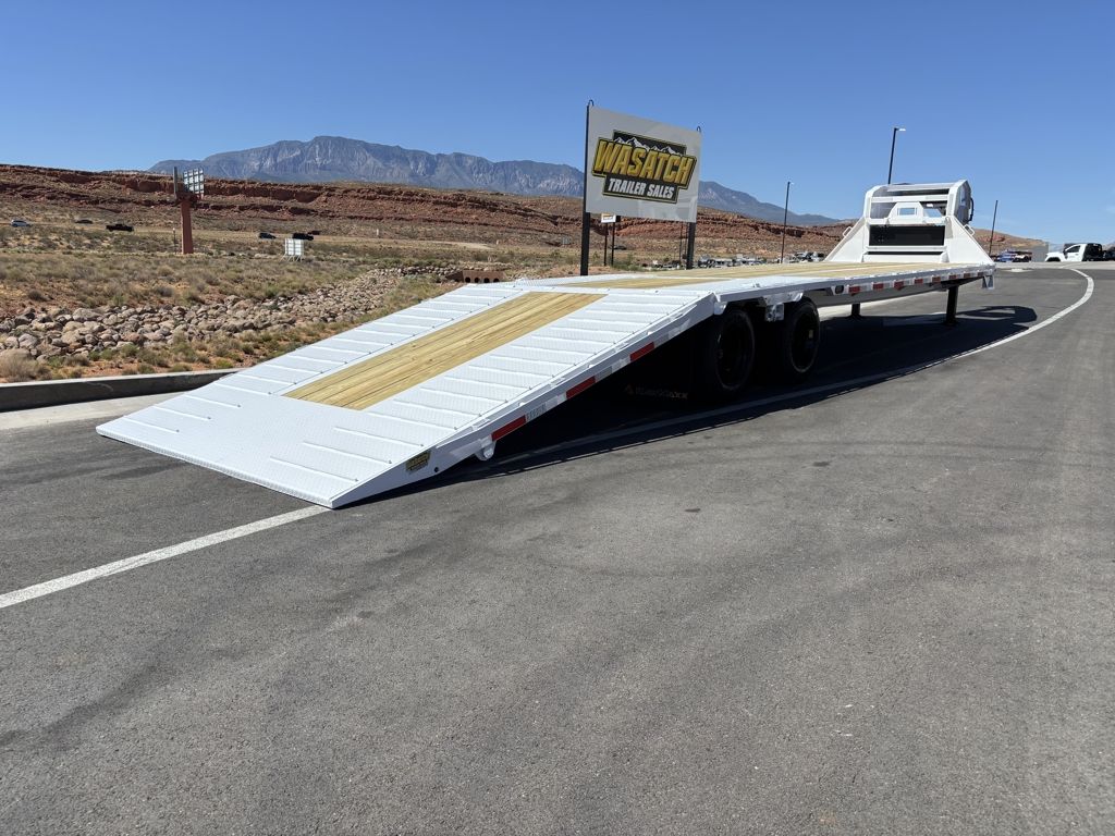 2026 RawMaxx 8.5'X36' White with Black Trim 30K Fl
