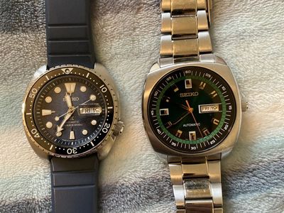 Lot of 2 Men's Seiko Automatic Wristwatches - Prospex Turtle Diver & Recraft Green
