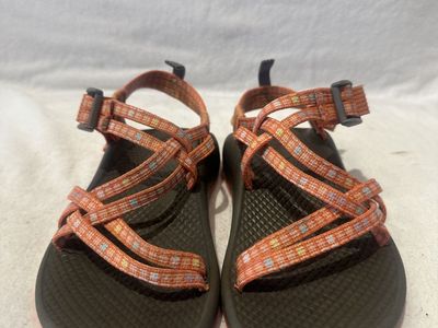 Chaco Youth Size 2 Peach, Print, Hiking Sandals
