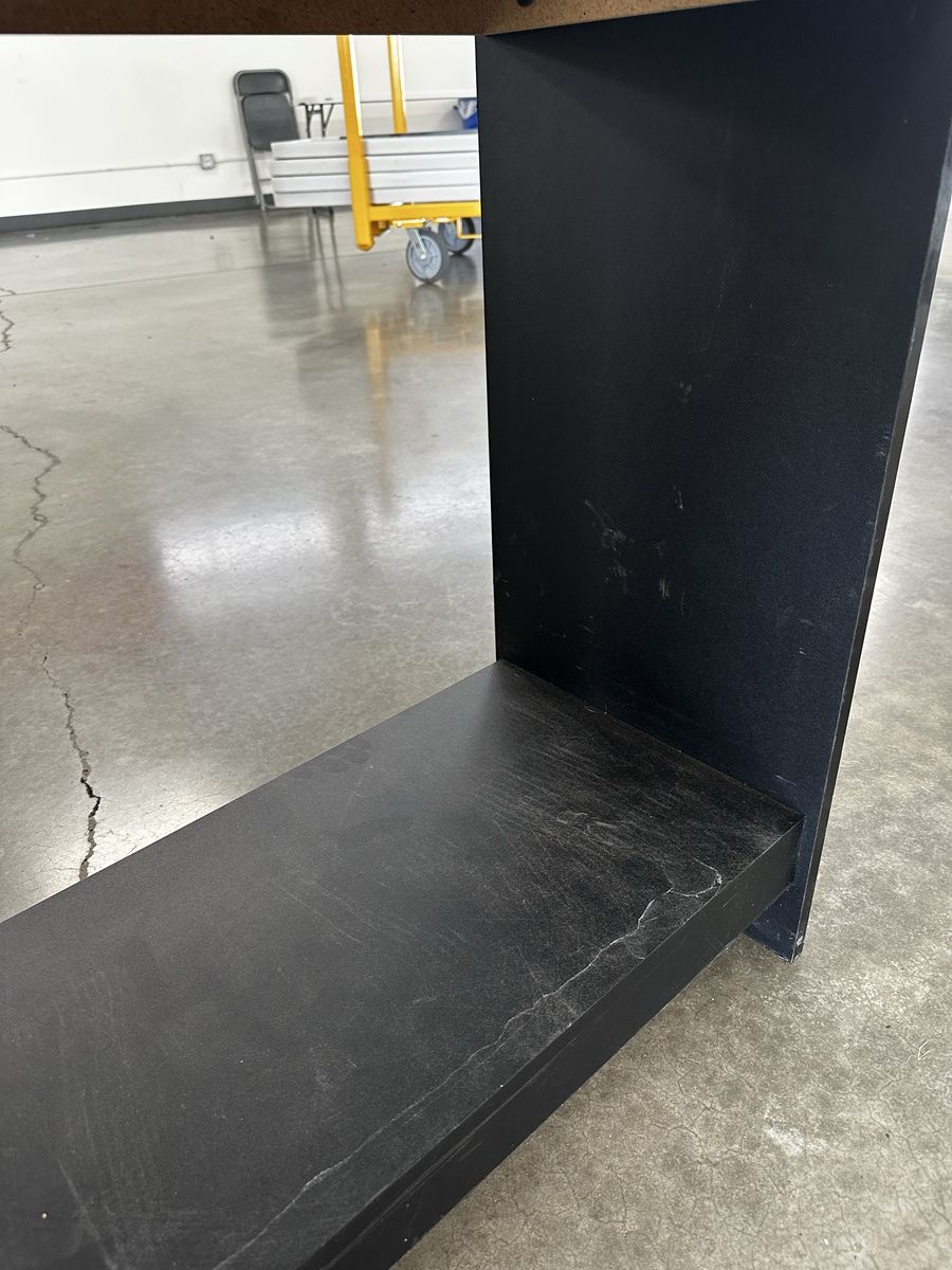Main image 3