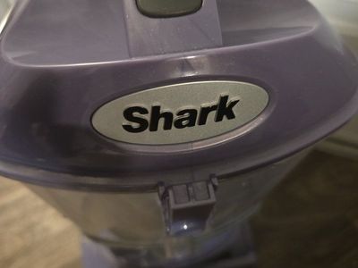 Shark Navigator Lift-Away NV351 26 Upright Bagless Vacuum Cleaner, Purple, Swivel Steering