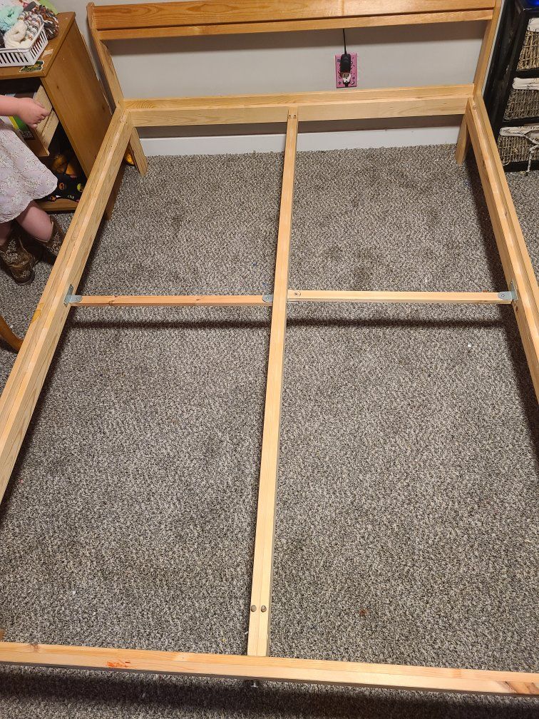 Wooden full Bed Frame with Headboard - Sturdy and Classic Design