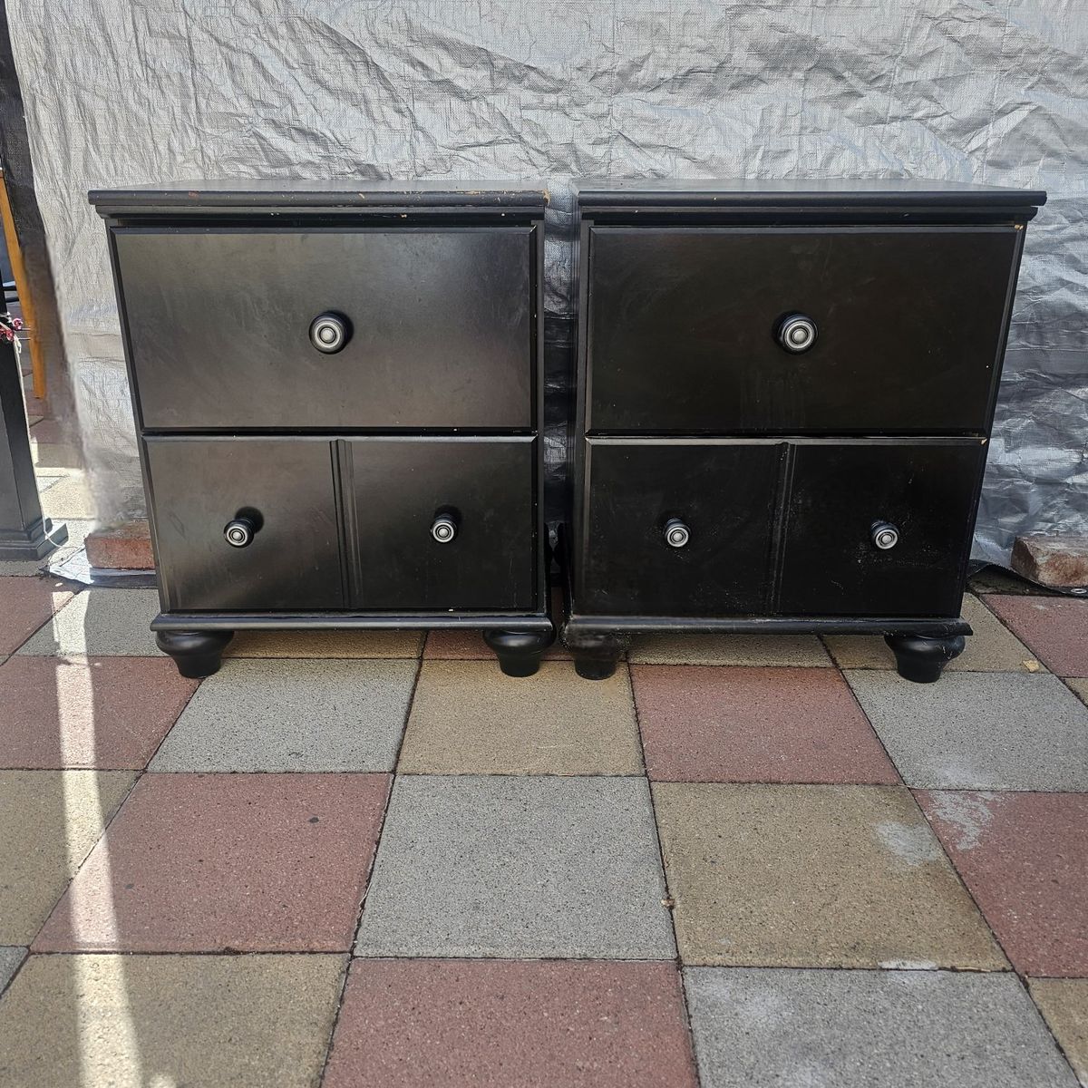 2 Drawer Nightstand Set