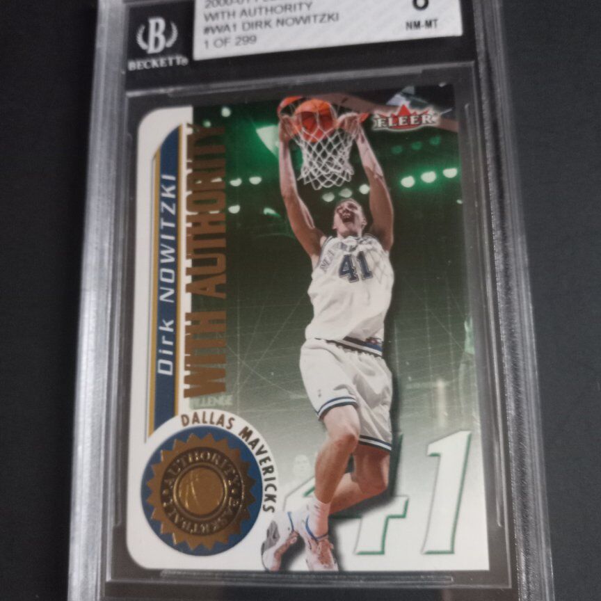 2000-01 FLEER AUTHORITY DIRK NOWITZKI  GRADED 8
