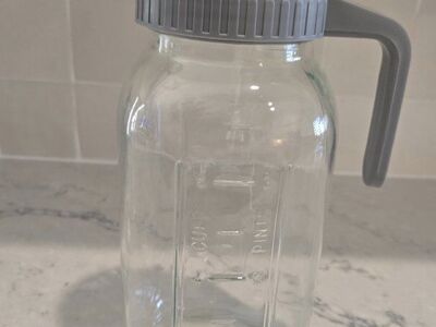 Set of 3 6 Cup Jars with Drink Lid