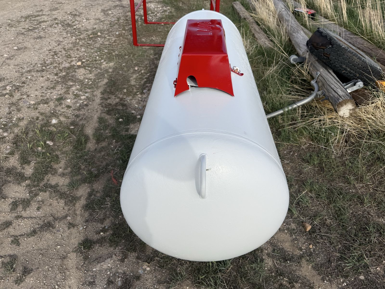 Main image 3
