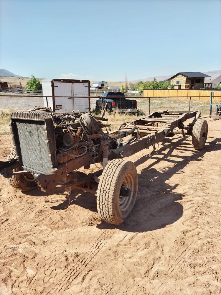 1978 Ford F250 super cab 4wd chassis