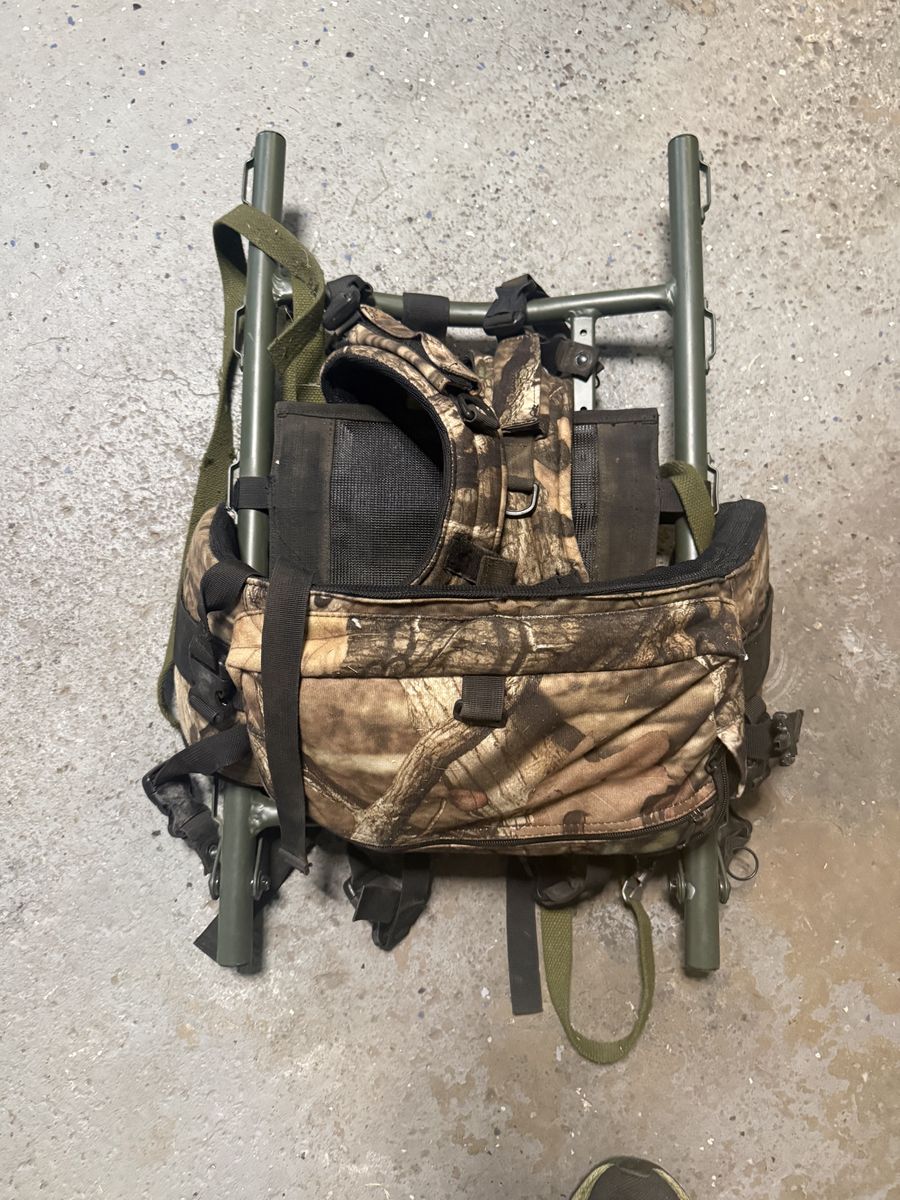 2-Portable Hunting Tree Seat / Pack Frame Backpack
