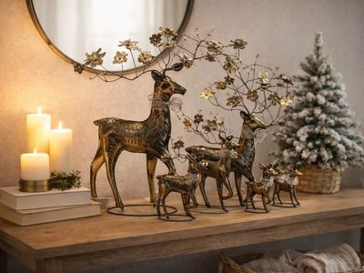 Pottery Barn Metal Deer Family Set