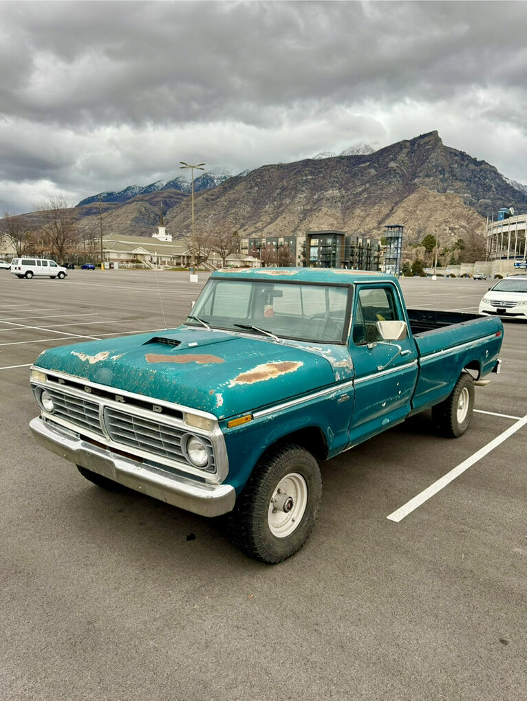 1975 Ford F-100