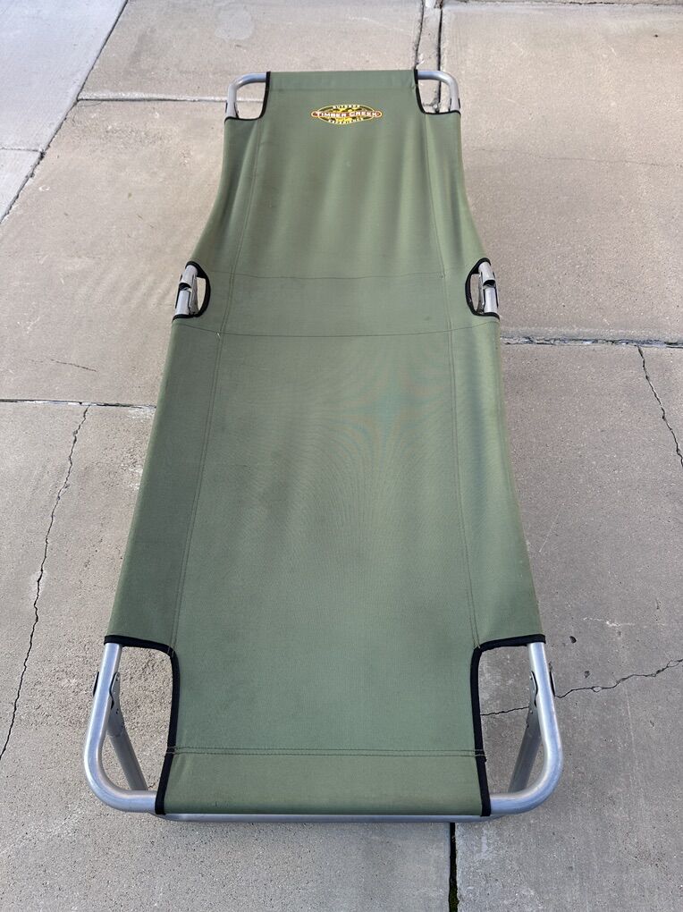 Nice Foldable Timber Creek Cot