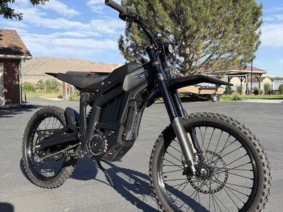 2024 Talaria MX4 *very low miles