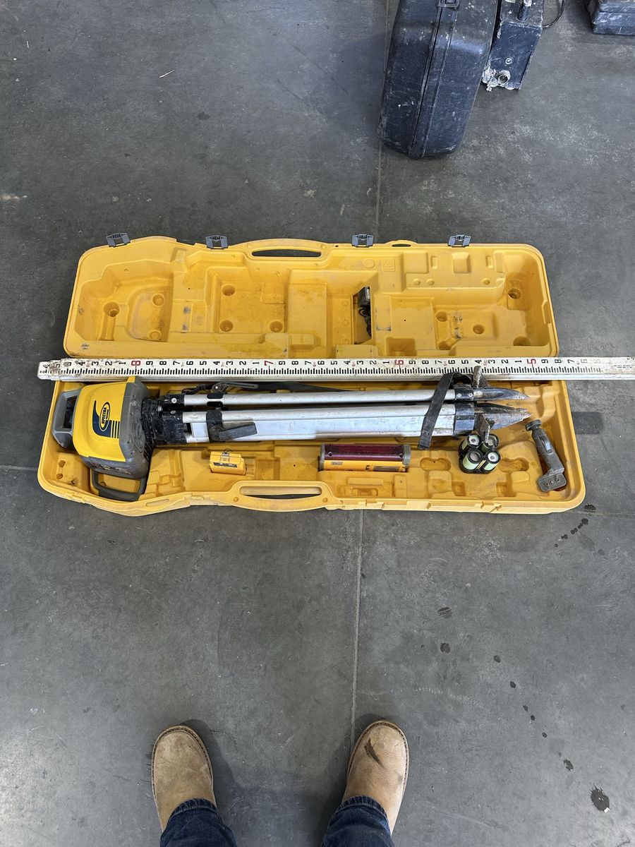 Spectra GL422N grade laser