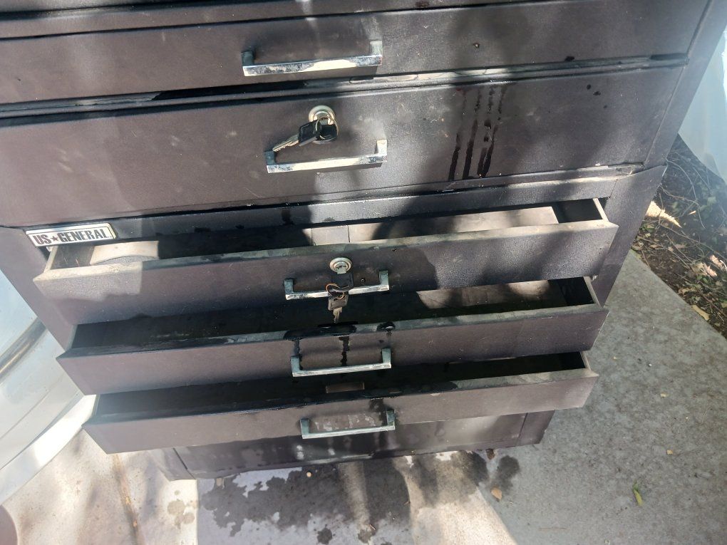 Main image 5