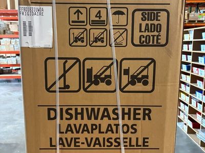 Frigidaire FFBD1831UW 18" Full Console Built-in Dishwasher in White, Brand New!