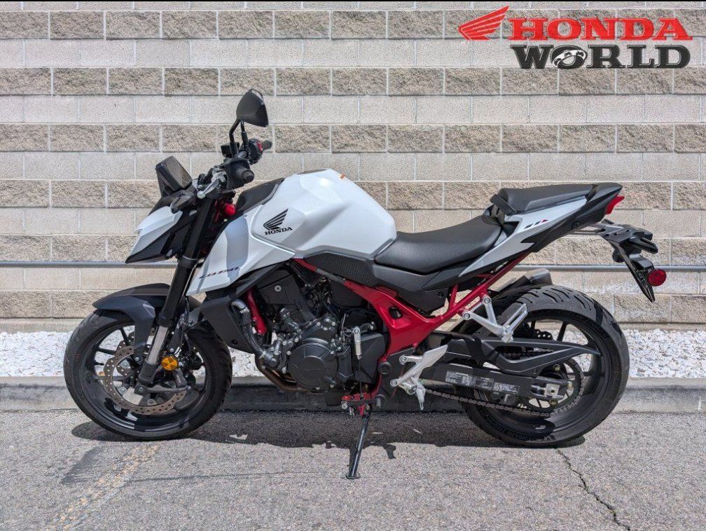 2025 Honda CB750 Hornet