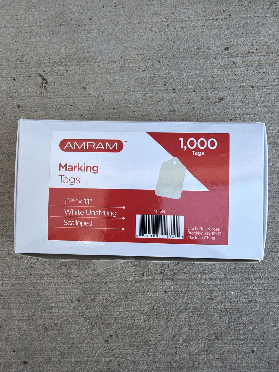 Amram Marking Tags White Unstrung Scalloped 1 3/4" x 1 1" 1000 Count
