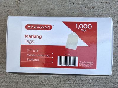Amram Marking Tags White Unstrung Scalloped 1 3/4" x 1 1" 1000 Count