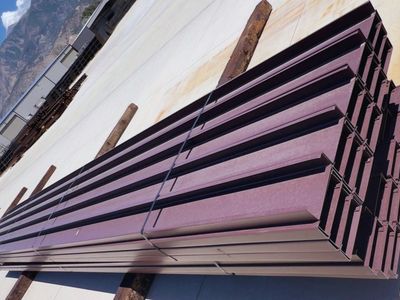 *IN STOCK* 8" Cee Purlins (27' Red Oxide)